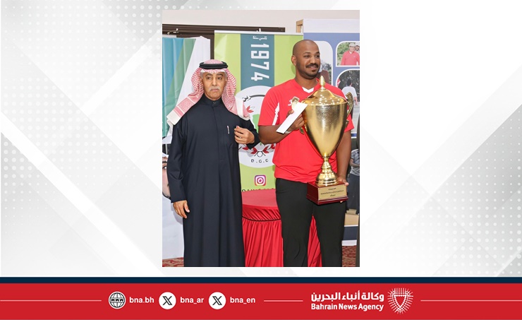 خليفة الكعبي يتوج بطلا لبطولة سمو الشيخ سلطان بن حمد آل خليفة للجولف